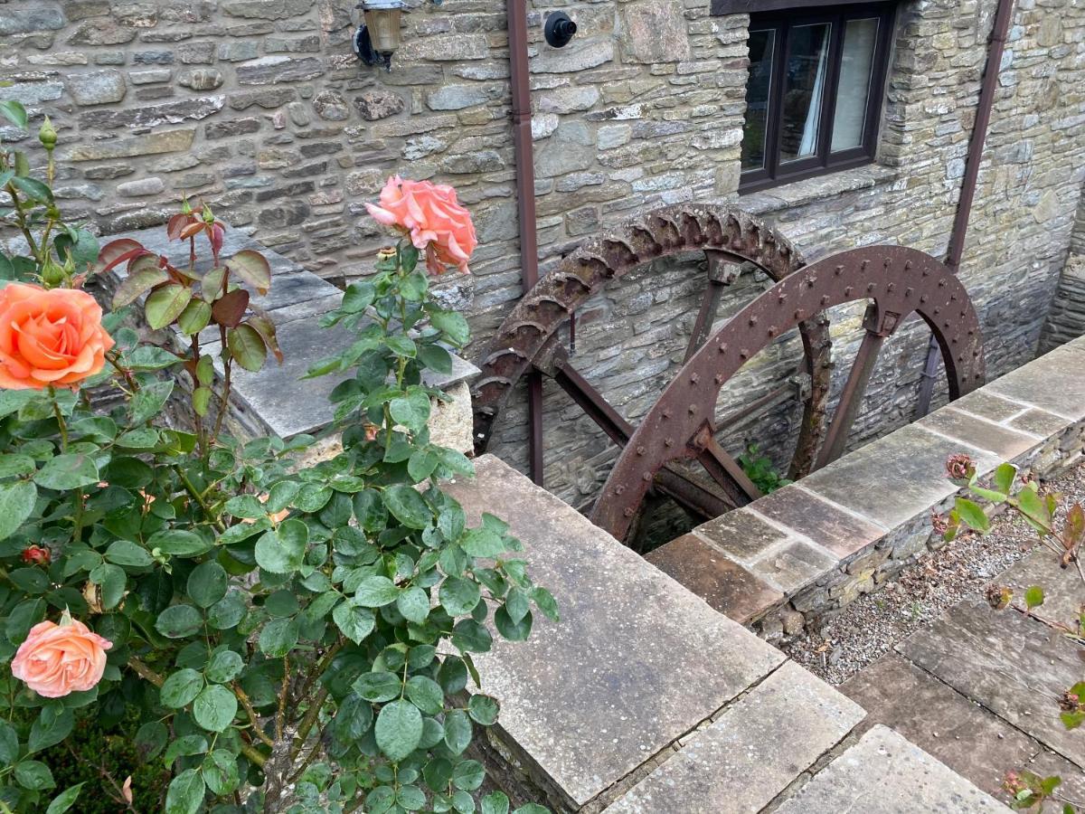 Villa Trebarried Mill Brecon Exterior foto